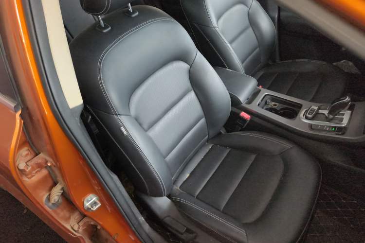 Used Geely Auto Emgrand GS 2016 Elegant Edition 1.3T Automatic LingShang Model Right Front Seat