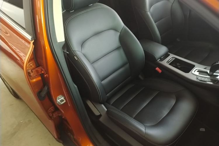 Used Geely Auto Emgrand GS 2016 Elegant Edition 1.3T Automatic LingShang Model Right Front Seat