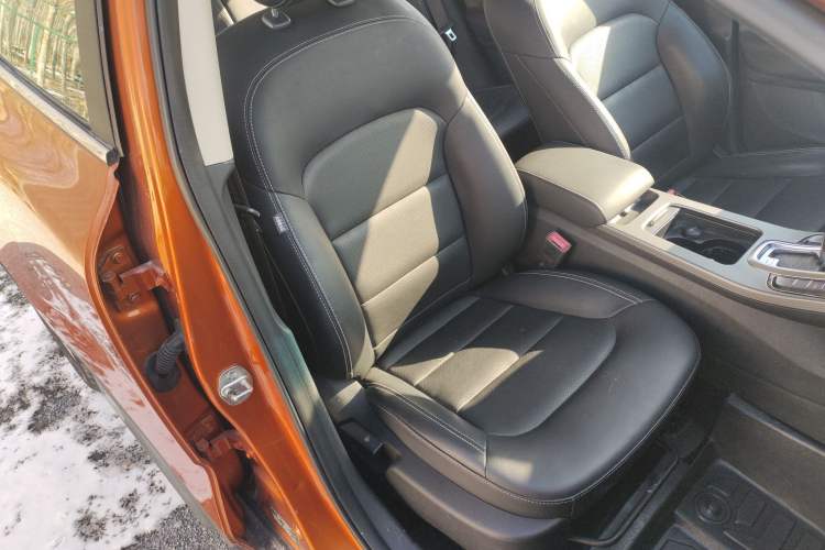Used Geely Auto Emgrand GS 2016 Sport Edition 1.3T Automatic LingShang Model Right Front Seat