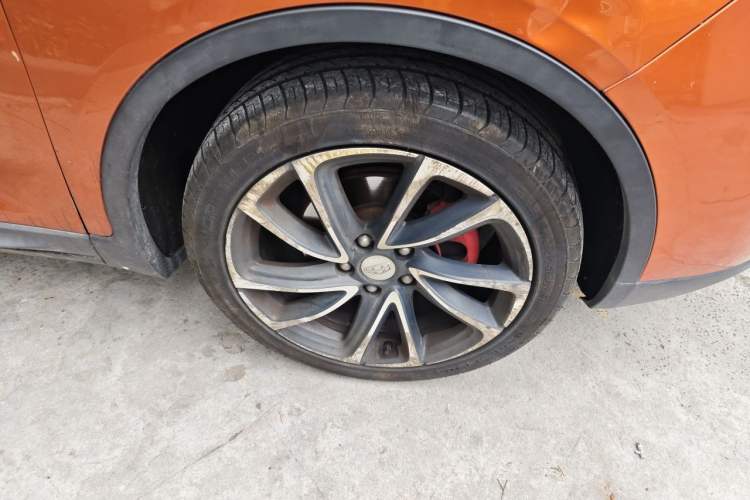 Used Geely Auto Emgrand GS 2016 Sport Edition 1.3T Automatic ZhenShang Model Right Front Wheel Hub