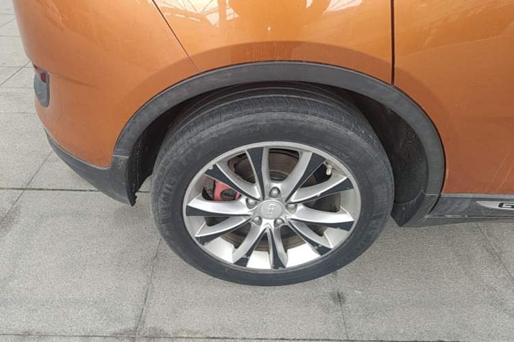 Used Geely Auto Emgrand GS 2016 Sport Edition 1.3T Automatic LingShang Model Right Rear Wheel Hub