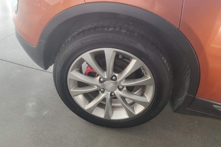 Used Geely Auto Emgrand GS 2016 Sport Edition 1.3T Automatic LingShang Model Right Rear Wheel Hub