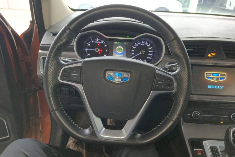 Used Geely Auto Emgrand GS 2016 Elegant Edition 1.3T Automatic LingShang Model Steering Wheel