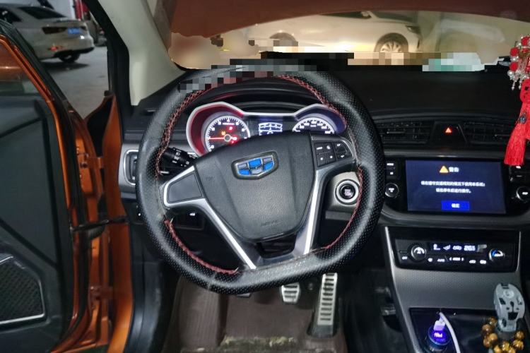 Used Geely Auto Emgrand GS 2016 Sports Edition 1.8L Manual LingShang Model Steering Wheel