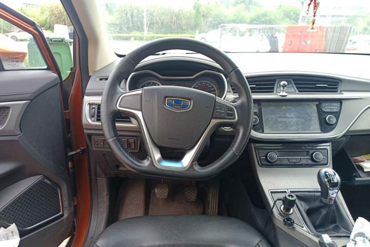 Used Geely Auto Emgrand GS 2016 Elegant Edition 1.8L Manual LingShang Model Steering Wheel