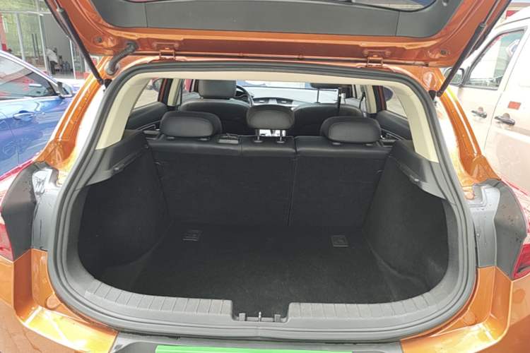 Used Geely Auto Emgrand GS 2016 Sport Edition 1.3T Automatic ZhenShang Model Trunk