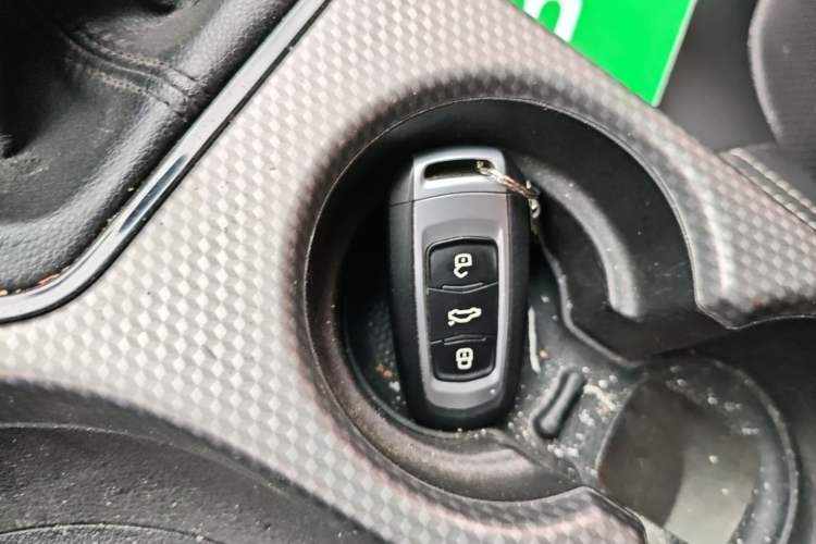 Used Geely Auto Emgrand GS 2016 Sports Edition 1.8L Manual LingShang Model Vehicle Key