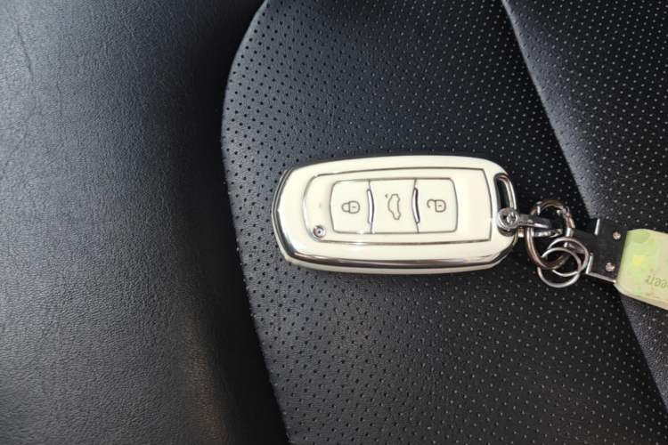 Used Geely Auto Emgrand GS 2016 Sport Edition 1.3T Automatic LingShang Model Vehicle Key