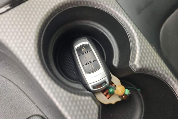 Used Geely Auto Emgrand GS 2016 Sports Edition 1.8L Manual LingShang Model Vehicle Key