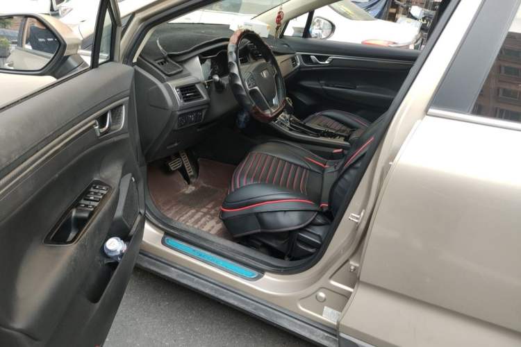 Used Geely Auto Emgrand GS 2016 Sport Edition 1.8L Automatic LingShang Model Driver Seat