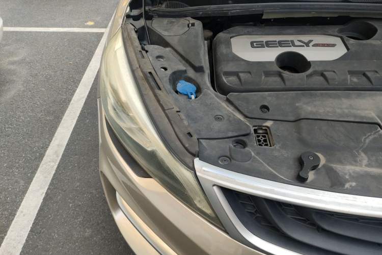 Used Geely Auto Emgrand GS 2016 Sport Edition 1.8L Automatic LingShang Model Engine Bay Right