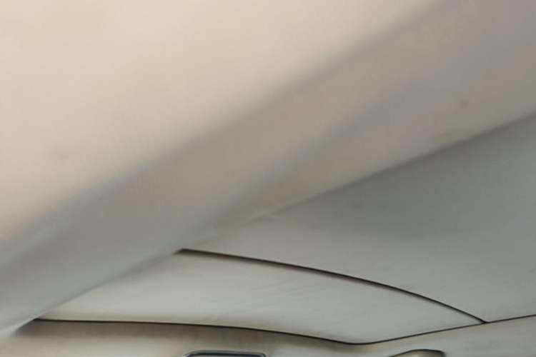 Used Geely Auto Emgrand GS 2016 Elegant Edition 1.3T Automatic ZhenShang Model Headliner