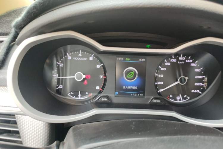 Used Geely Auto Emgrand GS 2016 Sport Edition 1.8L Automatic LingShang Model Instrument Cluster