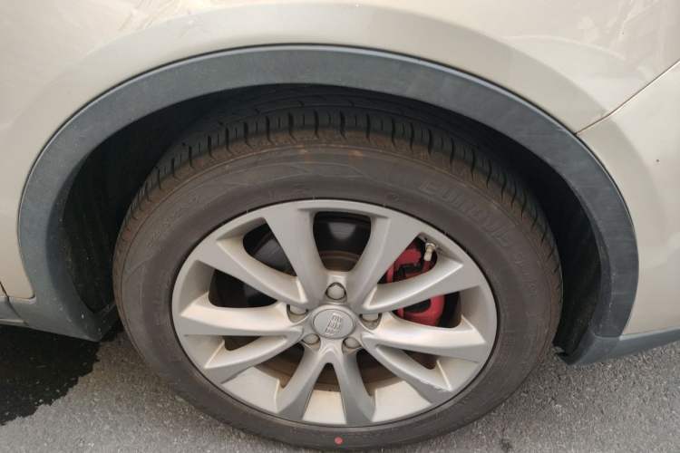 Used Geely Auto Emgrand GS 2016 Sport Edition 1.8L Automatic LingShang Model Right Front Wheel Hub
