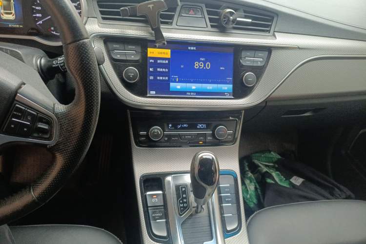 Used Geely Auto Emgrand GS 2016 Sport Edition 1.3T Automatic LingShang Model Audio And AC Panel