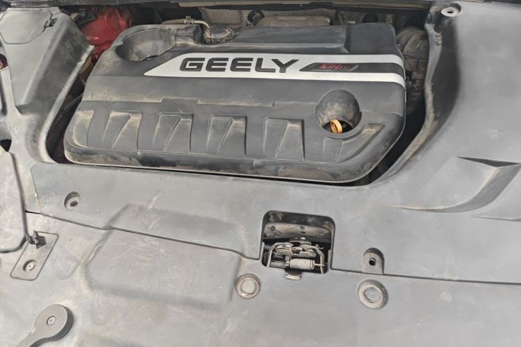 Used Geely Auto Emgrand GS 2016 Sport Edition 1.3T Automatic LingShang Model Engine Bay