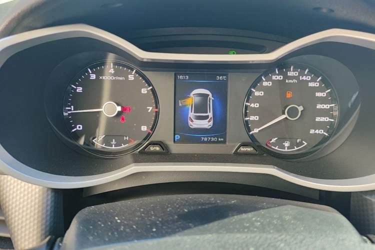 Used Geely Auto Emgrand GS 2016 Elegant Edition 1.3T Automatic LingShang Model Instrument Cluster