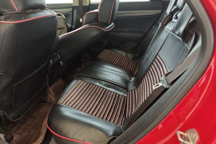 Used Geely Auto Emgrand GS 2016 Elegant Edition 1.8L Automatic LingShang Model Left Rear Seat