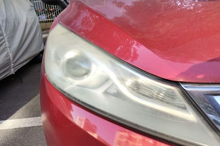 Used Geely Auto Emgrand GS 2016 Elegant Edition 1.8L Manual LingShang Model Right Front Headlight