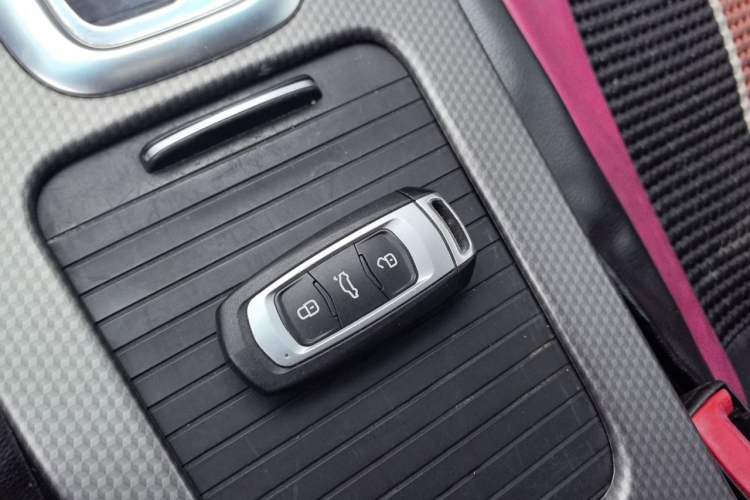 Used Geely Auto Emgrand GS 2016 Sport Edition 1.3T Automatic ZhenShang Model Vehicle Key