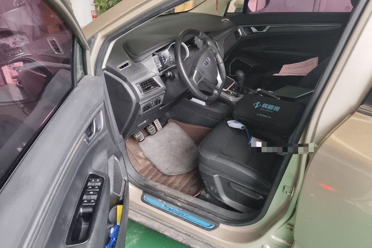 Used Geely Auto Emgrand GS 2016 Sport Edition 1.3T Manual LingShang Model Driver Seat