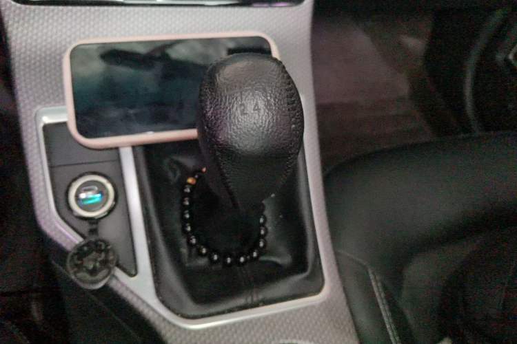Used Geely Auto Emgrand GS 2016 Sport Edition 1.3T Manual LingShang Model Gear Lever