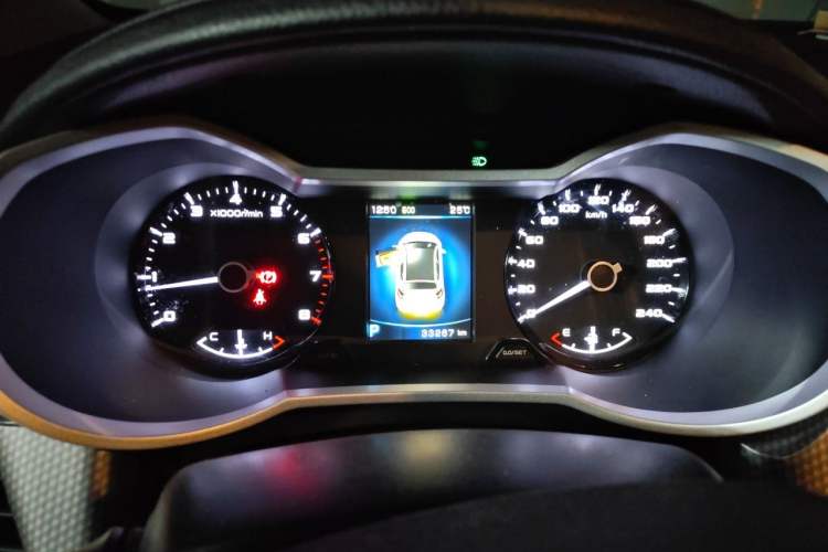 Used Geely Auto Emgrand GS 2016 Elegant Edition 1.8L Automatic LingShang Model Instrument Cluster