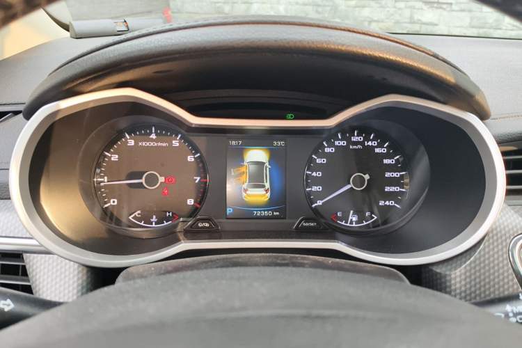Used Geely Auto Emgrand GS 2016 Elegant Edition 1.3T Automatic ZhenShang Model Instrument Cluster