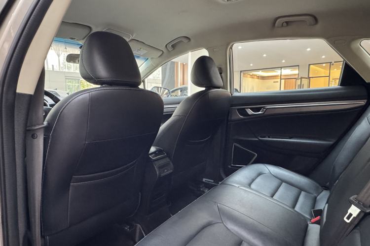 Used Geely Auto Emgrand GS 2016 Elegant Edition 1.3T Manual LingShang Model Interior 7