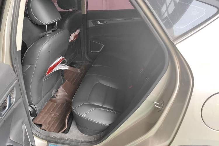Used Geely Auto Emgrand GS 2016 Sport Edition 1.3T Manual LingShang Model Left Rear Seat