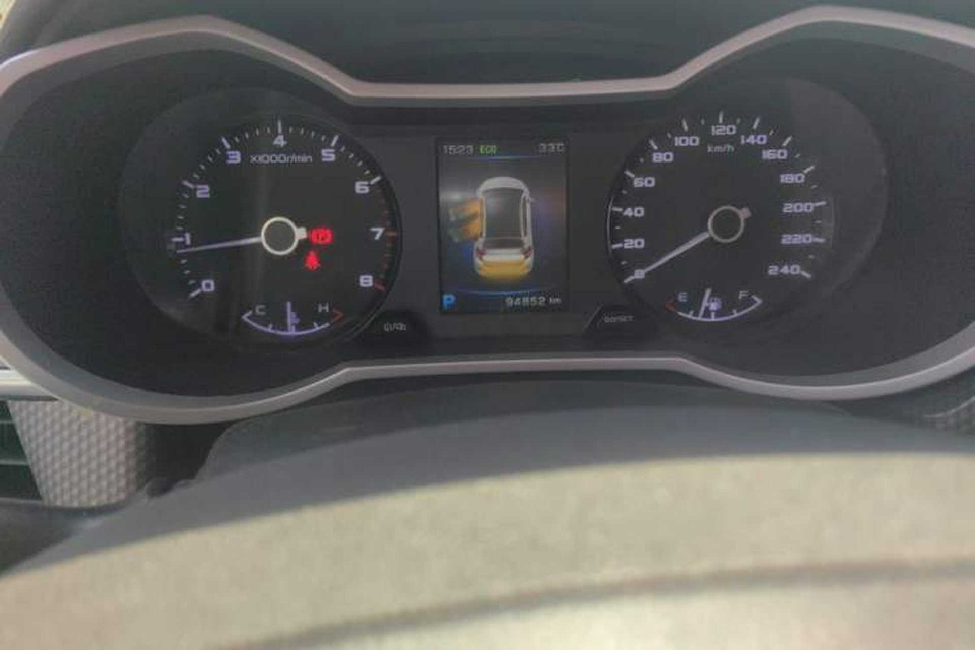 Used Geely Auto Emgrand GS 2016 Sport Edition 1.3T Automatic LingShang Model Odometer Close Up