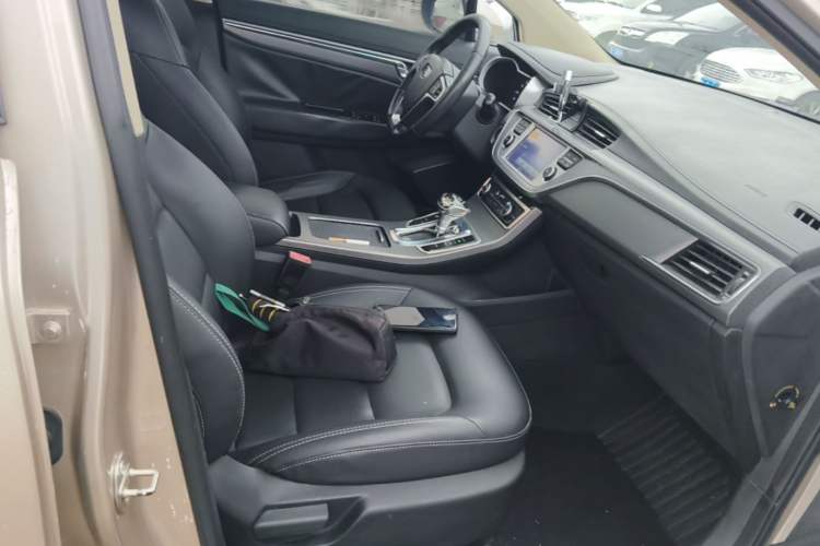 Used Geely Auto Emgrand GS 2016 Sport Edition 1.3T Automatic LingShang Model Right Front Seat