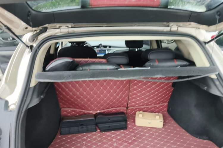 Used Geely Auto Emgrand GS 2016 Sport Edition 1.3T Automatic LingShang Model Trunk
