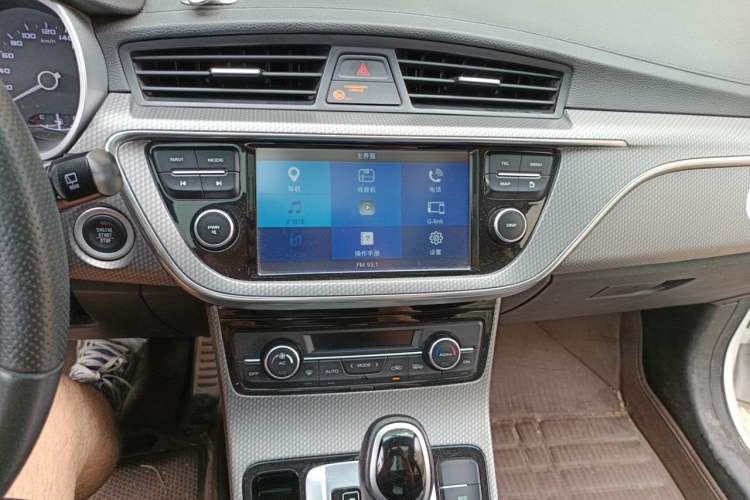 Used Geely Auto Emgrand GS 2016 Sport Edition 1.3T Automatic LingShang Model Audio And AC Panel