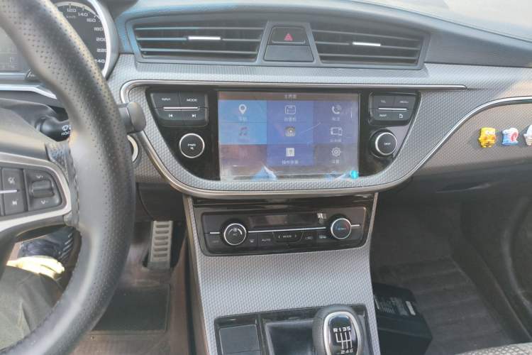 Used Geely Auto Emgrand GS 2016 Sports Edition 1.8L Manual LingShang Model Audio And AC Panel