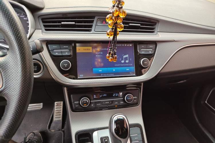 Used Geely Auto Emgrand GS 2016 Sport Edition 1.3T Automatic LingShang Model Audio And AC Panel