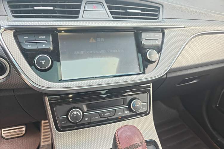 Used Geely Auto Emgrand GS 2016 Sport Edition 1.8L Automatic LingShang Model Audio And AC Panel