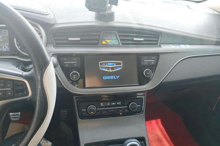Used Geely Auto Emgrand GS 2016 Sports Edition 1.8L Manual LingShang Model Audio And AC Panel