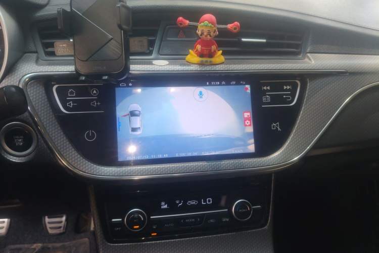 Used Geely Auto Emgrand GS 2016 Sport Edition 1.3T Manual LingShang Model Audio And AC Panel