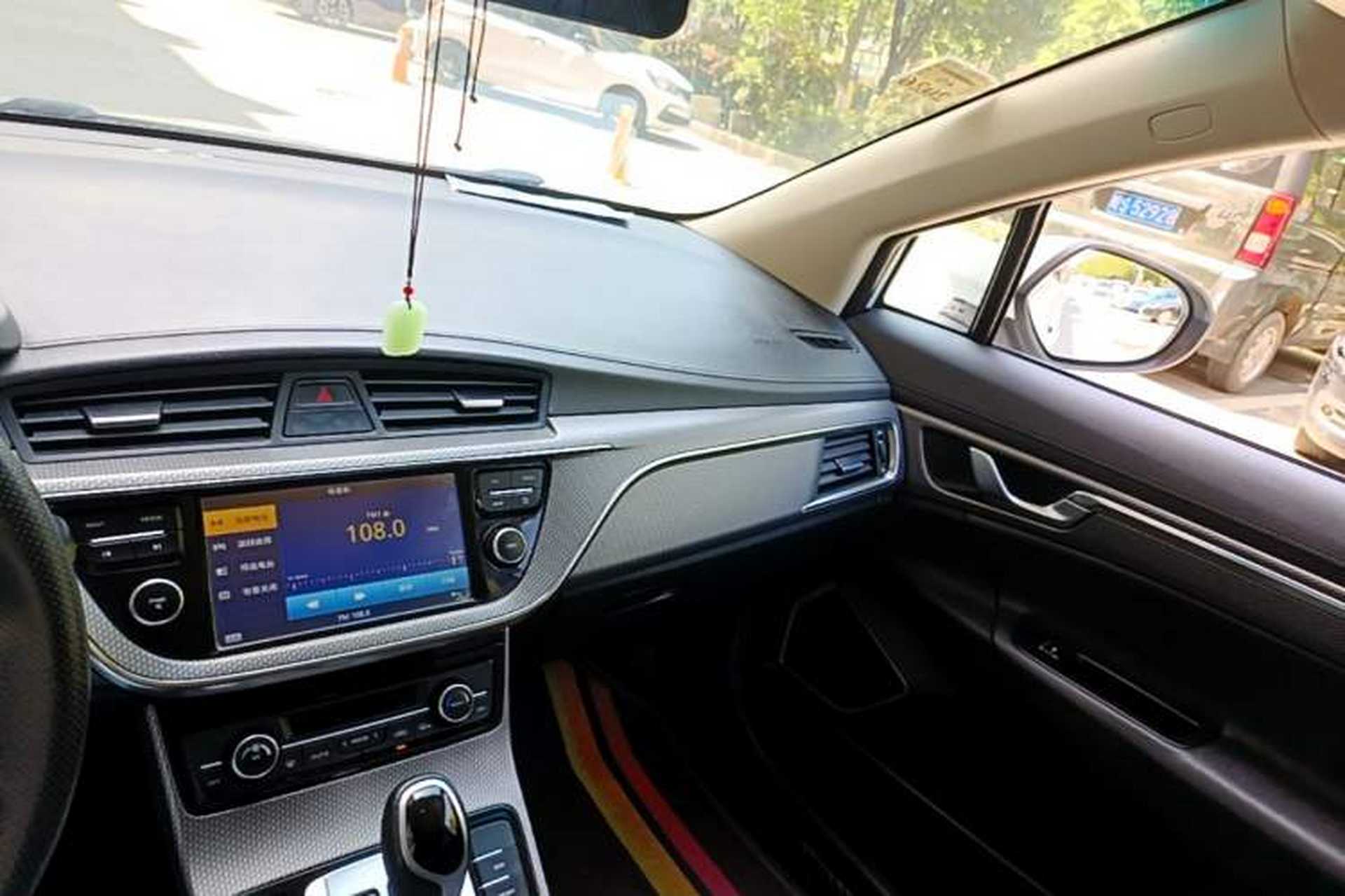 Used Geely Auto Emgrand GS 2016 Sport Edition 1.3T Automatic LingShang Model Audio And AC Panel