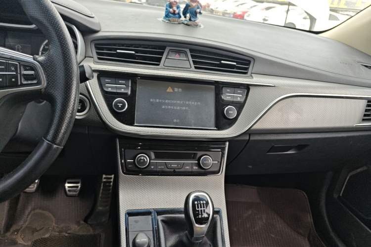 Used Geely Auto Emgrand GS 2016 Sport Edition 1.3T Manual LingShang Model Audio And AC Panel