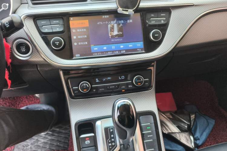 Used Geely Auto Emgrand GS 2016 Sport Edition 1.3T Automatic LingShang Model Audio And AC Panel