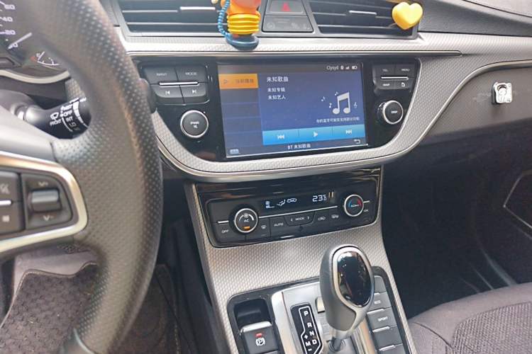 Used Geely Auto Emgrand GS 2016 Elegant Edition 1.8L Automatic LingShang Model Audio And AC Panel