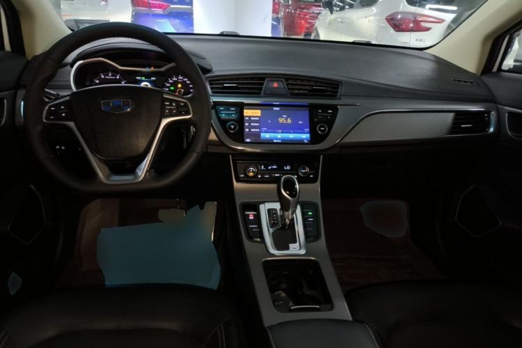 Used Geely Auto Emgrand GS 2016 Sport Edition 1.3T Automatic LingShang Model Center Console