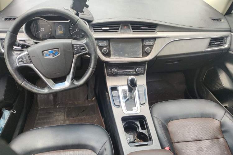 Used Geely Auto Emgrand GS 2016 Sport Edition 1.3T Automatic LingShang Model Center Console
