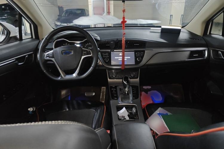 Used Geely Auto Emgrand GS 2016 Sport Edition 1.8L Automatic LingShang Model Center Console