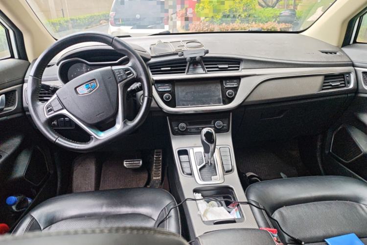 Used Geely Auto Emgrand GS 2016 Sport Edition 1.3T Automatic LingShang Model Center Console