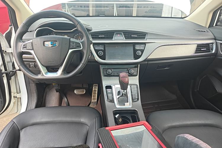 Used Geely Auto Emgrand GS 2016 Sport Edition 1.8L Automatic LingShang Model Center Console