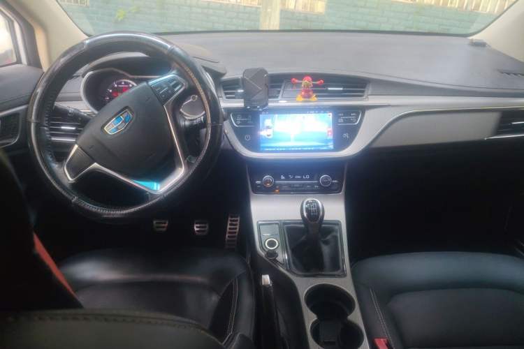 Used Geely Auto Emgrand GS 2016 Sport Edition 1.3T Manual LingShang Model Center Console