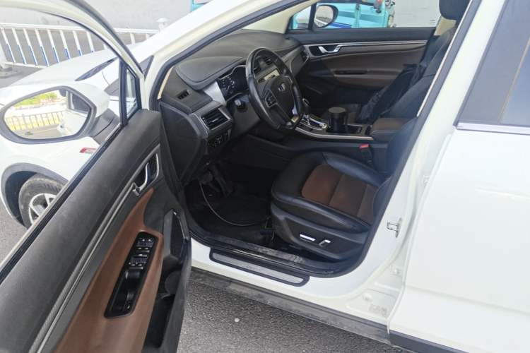 Used Geely Auto Emgrand GS 2016 Elegant Edition 1.3T Automatic ZhenShang Model Driver Seat
